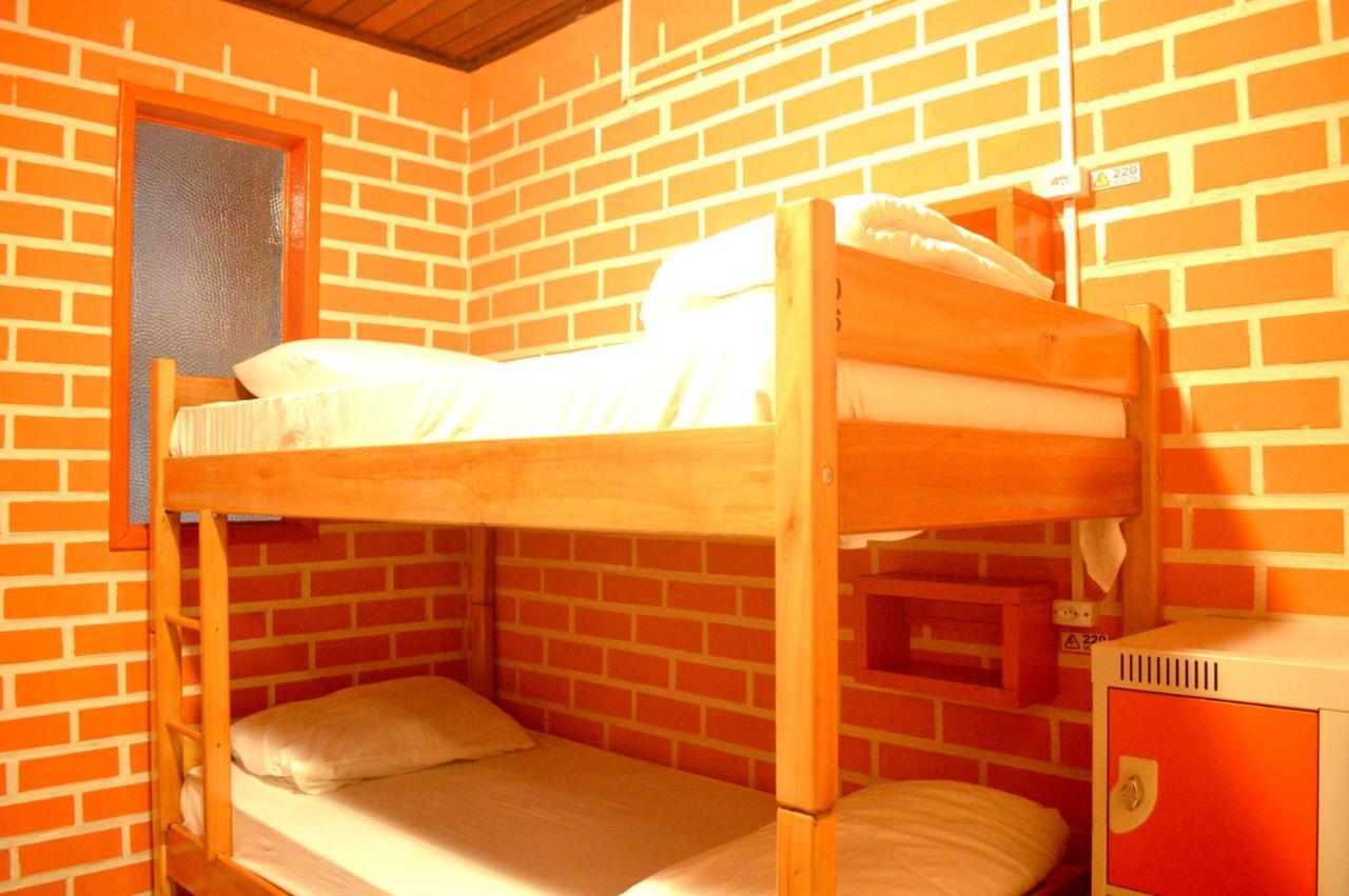 Floripa Backpackers Home ฟลอเรียนอโปลิส ภายนอก รูปภาพ